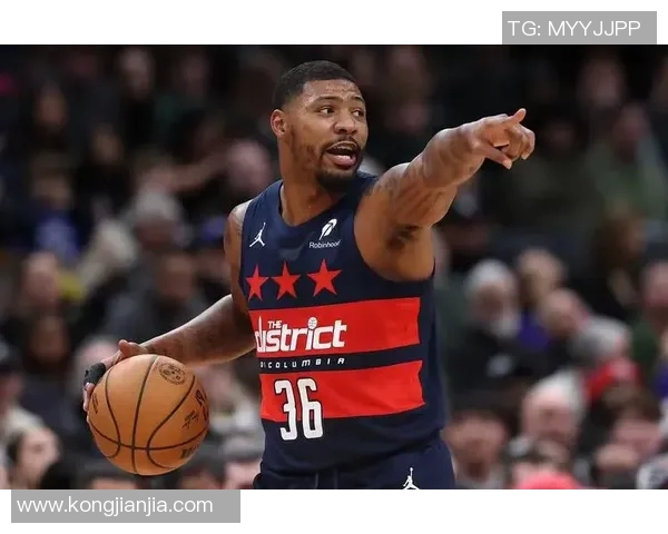 马库斯斯马特的篮球之路：从青涩新秀到全能防守王